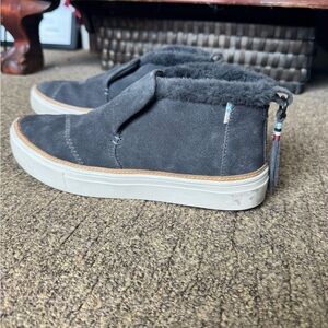 Toms Gray and Blue Sneakers with Suede Finish